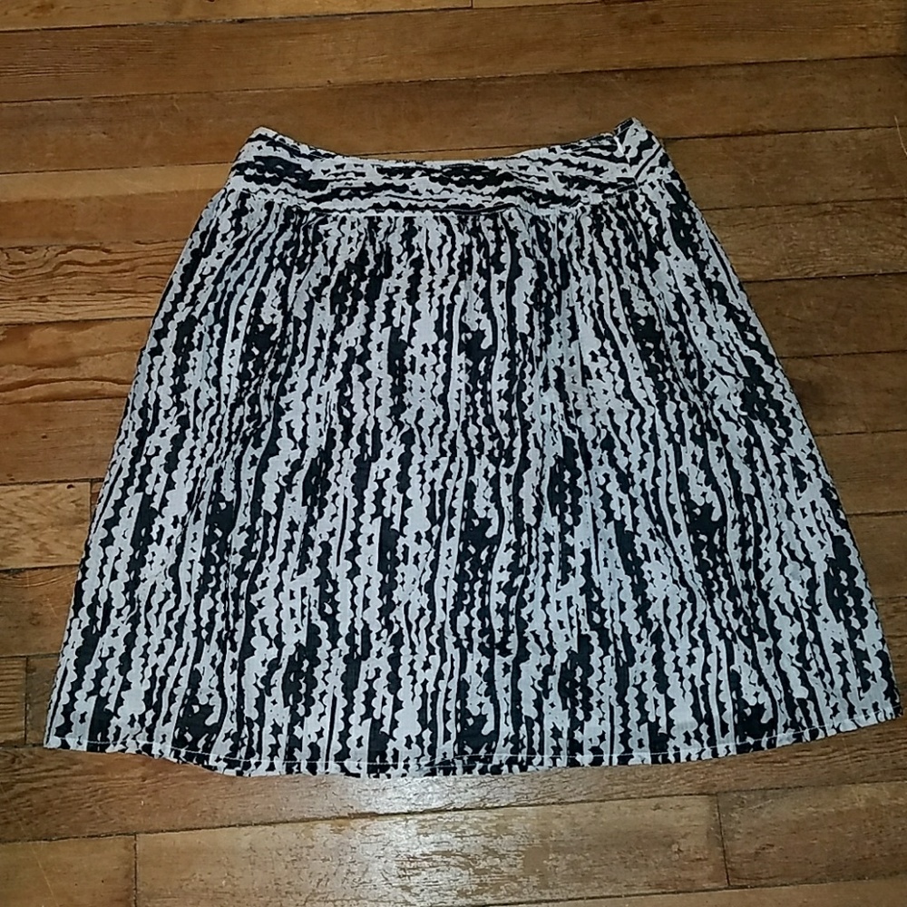Liz Claiborne Black White Boat Club Skirt